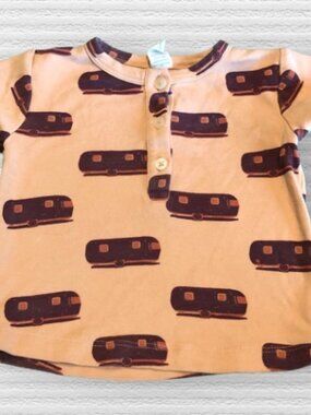 Kate Quinn Camper Boxy Tee